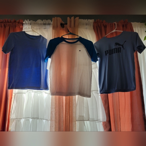 💵3/$20 Boys Tee-shirt Bundle Size 10 *runs small Like size 8 - Picture 10 of 14